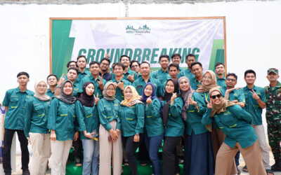 Cerita Baru Dimulai: Peletakan Batu Pertama Kantor Baru Arsitek Hijau