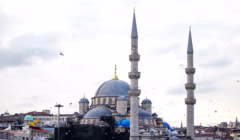 menara masjid di turki